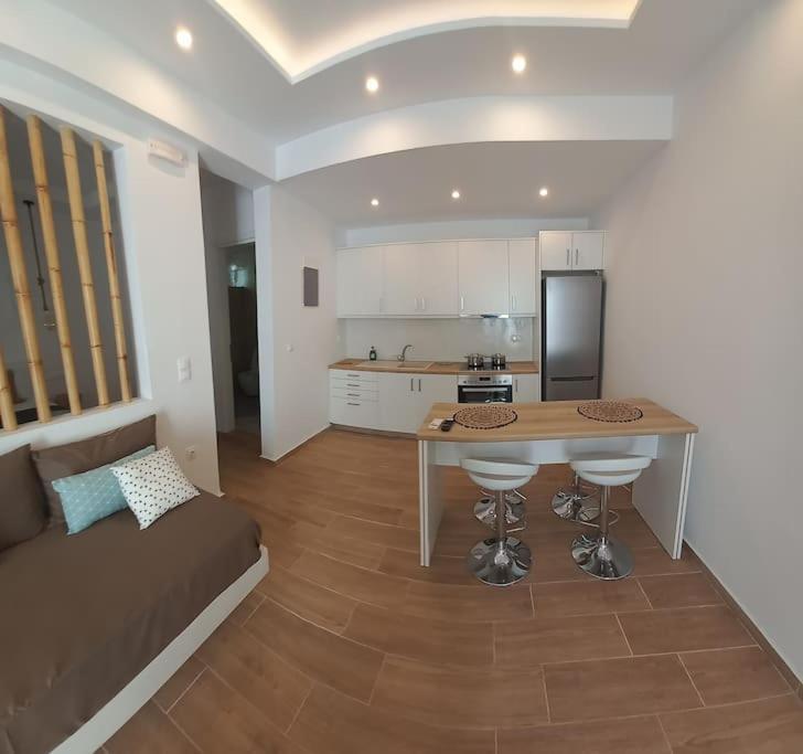 Deja Vu Ευχάριστο Σπίτι Στο Κέντρο Του Νησιού Ίου Apartment Chora  Ngoại thất bức ảnh